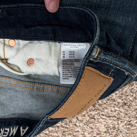 AMERICAN EAGLE JEANS. - Picture 3 of 4